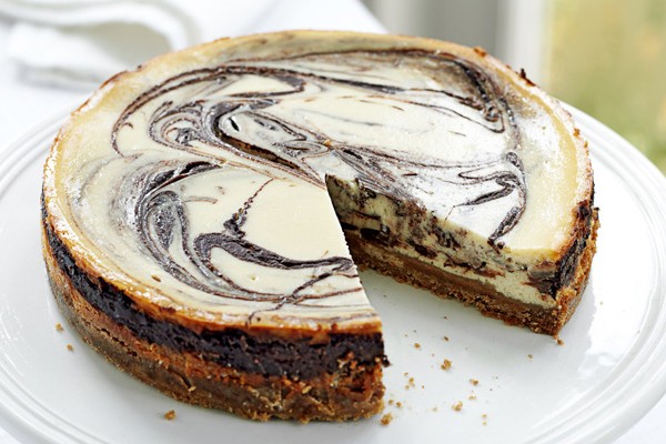 Baked Cheesecake Recipe With Chocolate Swirls