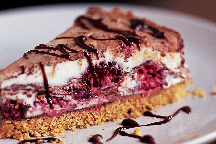 Raspberry and milk chocolate cheesecake