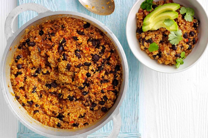 Easy Vegan Chilli Recipe with Quinoa